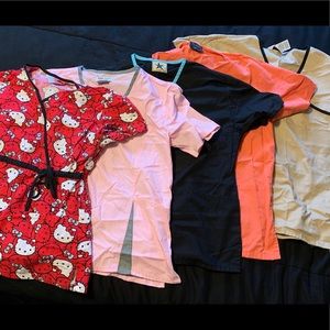 Lot of 5 scrubs tops size small